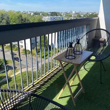 Apartment Spacieux - 10' Gare Angers