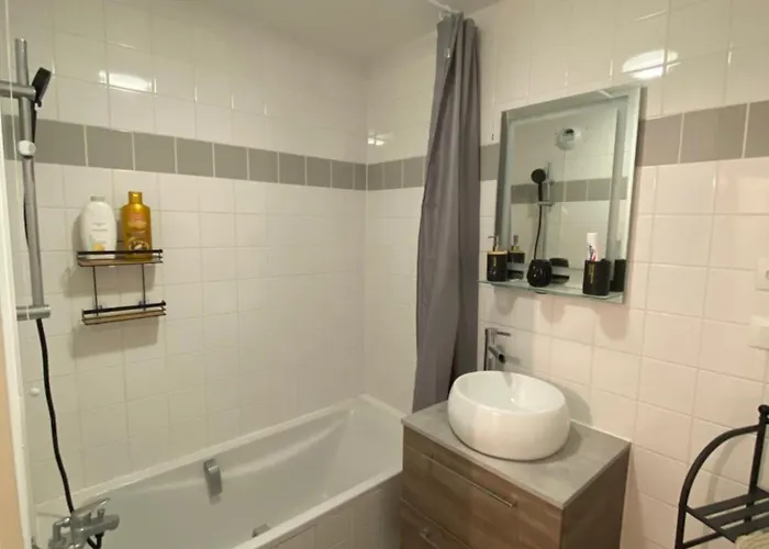 Spacieux - 10' Gare 公寓